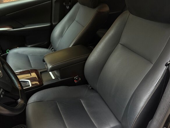 2017 Toyota Camry VII (XV50) Рестайлинг 2, чёрный, 2070000 рублей - вид 14