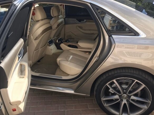 2012 Audi A8 Long III (D4), бежевый, 2500000 рублей - вид 17