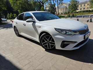 2018 Kia K5 II, белый, 1800000 рублей, вид 1