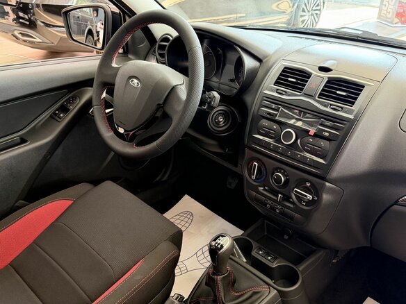 2026 Lada (ВАЗ) Granta Sportline I Рестайлинг, чёрный, 1369000 рублей - вид 13