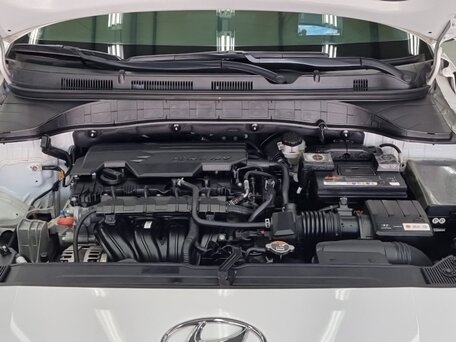 2022 Hyundai Kona I Рестайлинг, серый, 1841000 рублей, вид 5