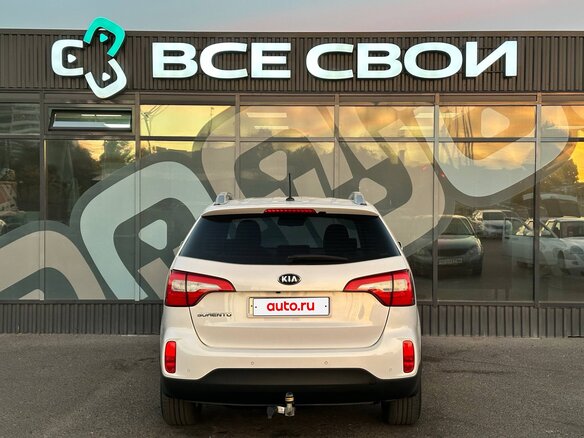 2015 Kia Sorento II Рестайлинг, белый - вид 5