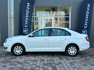 2019 Skoda Rapid I Рестайлинг, белый, 1379000 рублей, вид 5