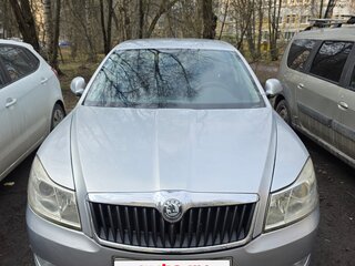 2009 Skoda Octavia II (A5) Рестайлинг, серебристый, 520000 рублей, вид 3
