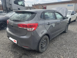 2016 Kia Rio III Рестайлинг, серый, 885000 рублей, вид 4