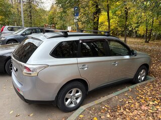 2013 Mitsubishi Outlander III, серебристый, 1280000 рублей, вид 3