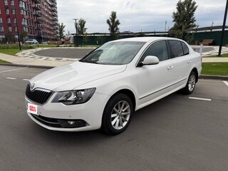 2013 Skoda Superb II, белый, 685000 рублей, вид 2