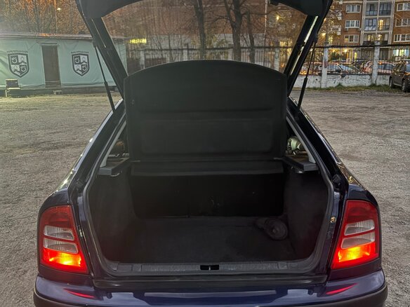 2002 Skoda Octavia I (A4) Рестайлинг, синий, 285000 рублей - вид 16