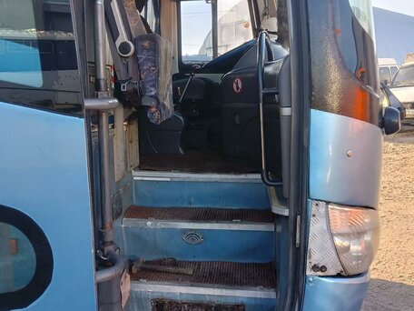 2007 Yutong ZK6119HA, голубой, 950000 рублей, вид 4