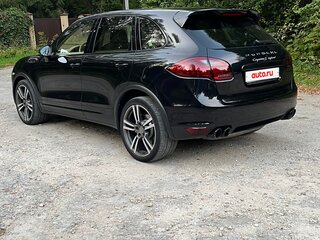 2011 Porsche Cayenne S Hybrid II (958), чёрный, 1690000 рублей, вид 4