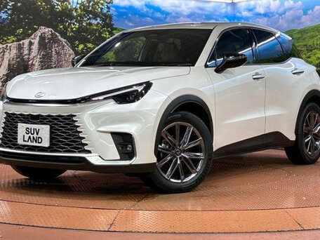 Lexus LBX