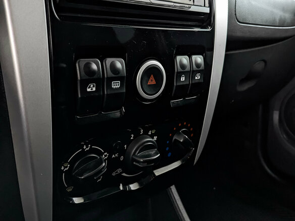 2018 Lada (ВАЗ) Largus Cross I, чёрный, 915000 рублей - вид 22