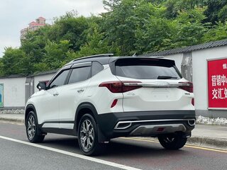2021 Kia KX3, белый, 1610000 рублей, вид 4