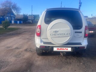 2012 Chevrolet Niva I Рестайлинг, белый, 750000 рублей, вид 4