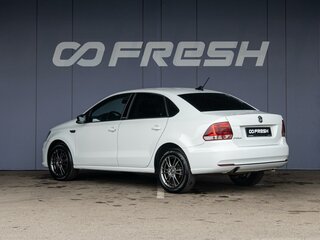 2017 Volkswagen Polo V Рестайлинг, белый, 1160000 рублей, вид 2