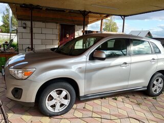 2014 Mitsubishi ASX I Рестайлинг, серебристый, 1025000 рублей, вид 5