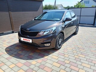 2017 Kia Rio III Рестайлинг, коричневый, 1150000 рублей, вид 1