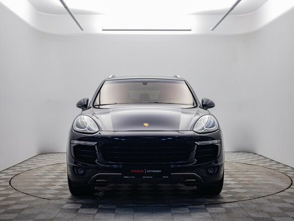 2015 Porsche Cayenne Diesel II Рестайлинг (958), чёрный - вид 1