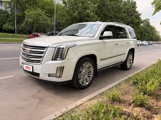 2018 Cadillac Escalade IV, белый, 5000000 рублей, вид 1
