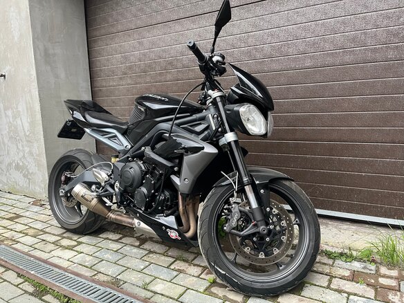 2013 Triumph Street Triple, серый, 550055 рублей - вид 2