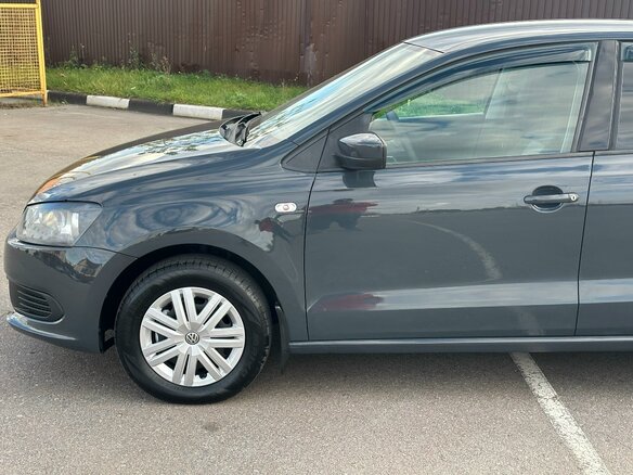 2013 Volkswagen Polo V, серый, 890000 рублей - вид 13