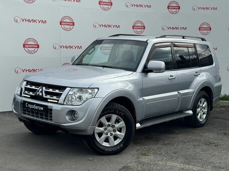 Mitsubishi Pajero IV Рестайлинг 1