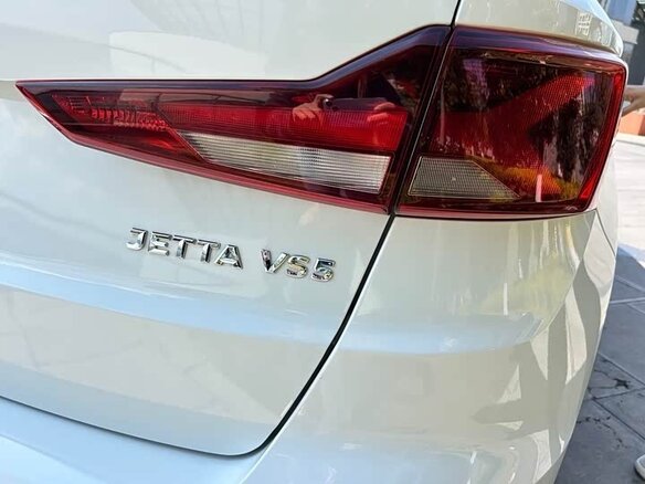 2023 Jetta VS5 I Рестайлинг, белый - вид 15