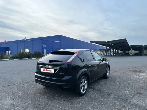 2008 Ford Focus II Рестайлинг, чёрный, 430000 рублей - вид 8