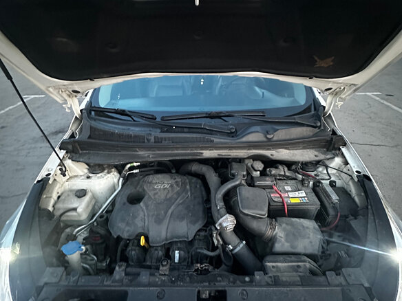 2012 Kia Sportage III, белый, 1700000 рублей - вид 8