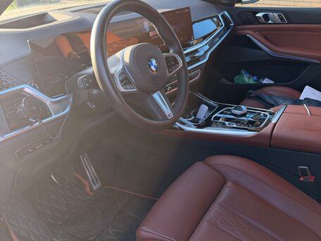 2024 BMW X7 40i I (G07) Рестайлинг, серый, 14500000 рублей, вид 5