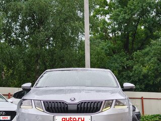 2019 Skoda Octavia III (A7) Рестайлинг, серебристый, 1370000 рублей, вид 1