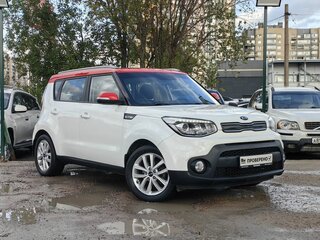 2018 Kia Soul II Рестайлинг, белый, 1104900 рублей, вид 3