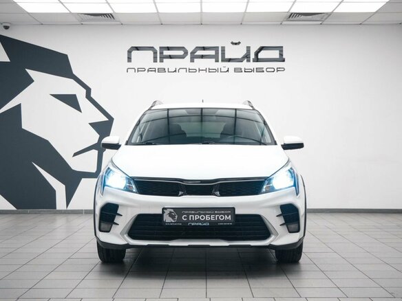 2021 Kia Rio X IV Рестайлинг, белый, 1489000 рублей - вид 1