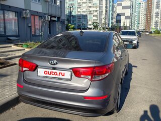 2017 Kia Rio III Рестайлинг, серый, 1150000 рублей, вид 4