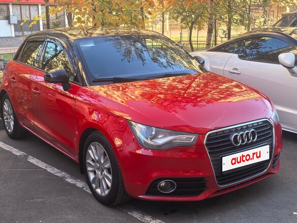 2013 Audi A1 I (8X), красный, 900000 рублей - вид 2