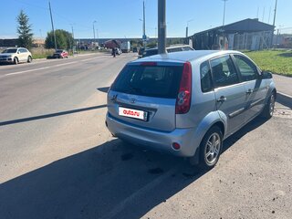 2007 Ford Fiesta Mk5, серый, 233000 рублей, вид 4
