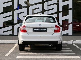 2015 Skoda Rapid I, белый, 1090000 рублей, вид 4