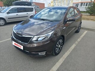 2017 Kia Rio III Рестайлинг, коричневый, 1150000 рублей, вид 1