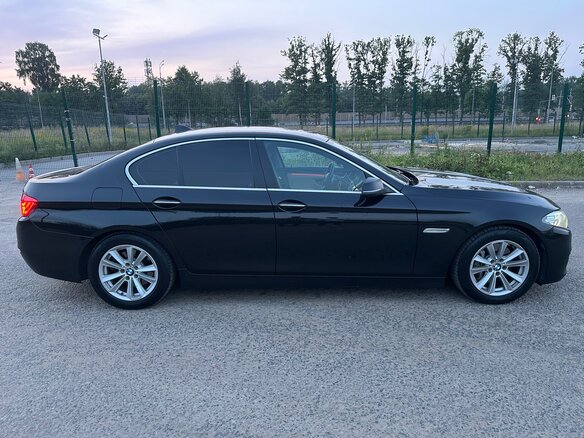 2013 BMW 5 серии 530d VI (F10/F11/F07) Рестайлинг, чёрный - вид 4