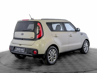 2017 Kia Soul II Рестайлинг, бежевый, 1400000 рублей, вид 5