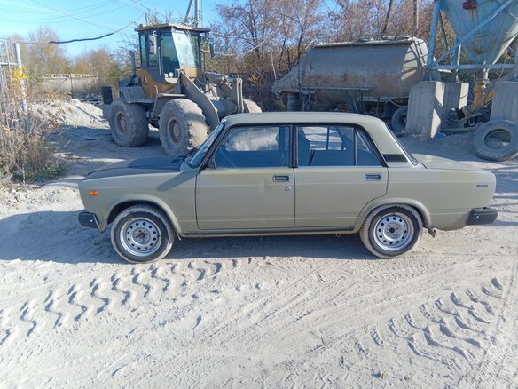 2003 Lada (ВАЗ) 2107, зелёный, 120000 рублей - вид 4