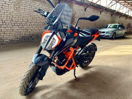 2023 KTM 390 Duke, оранжевый, 570000 рублей, вид 2