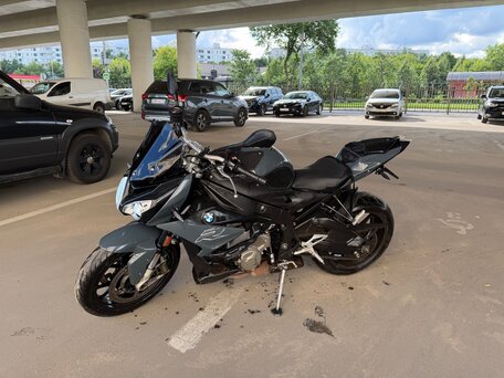 2018 BMW S 1000 R, серый, 900000 рублей, вид 2