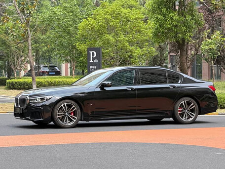 2021 BMW 7 серии 730i VI (G11/G12) Рестайлинг, чёрный, 5749548 рублей, вид 2