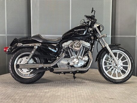 2007 Harley-Davidson Sportster 883, чёрный, 577000 рублей, вид 1