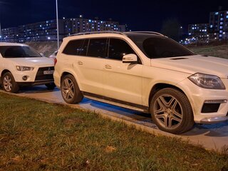 2015 Mercedes-Benz GL-Класс 400 II (X166), белый, 2950000 рублей, вид 3