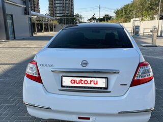 2013 Nissan Teana II (J32) Рестайлинг, белый, 1500000 рублей, вид 2