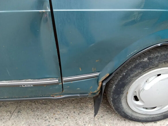 1998 Lada (ВАЗ) 2104 4-speed, синий, 145000 рублей - вид 6