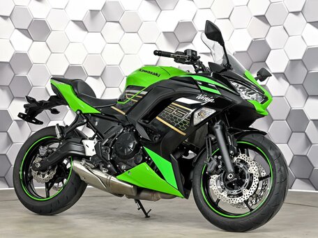 2020 Kawasaki Ninja 650, зелёный, 699000 рублей, вид 1