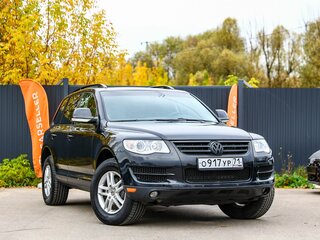 2008 Volkswagen Touareg I Рестайлинг, чёрный, 700000 рублей, вид 1